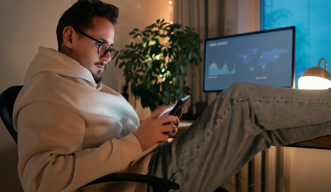 How Stress and Screen Time Affect Men’s Hormones and Energy